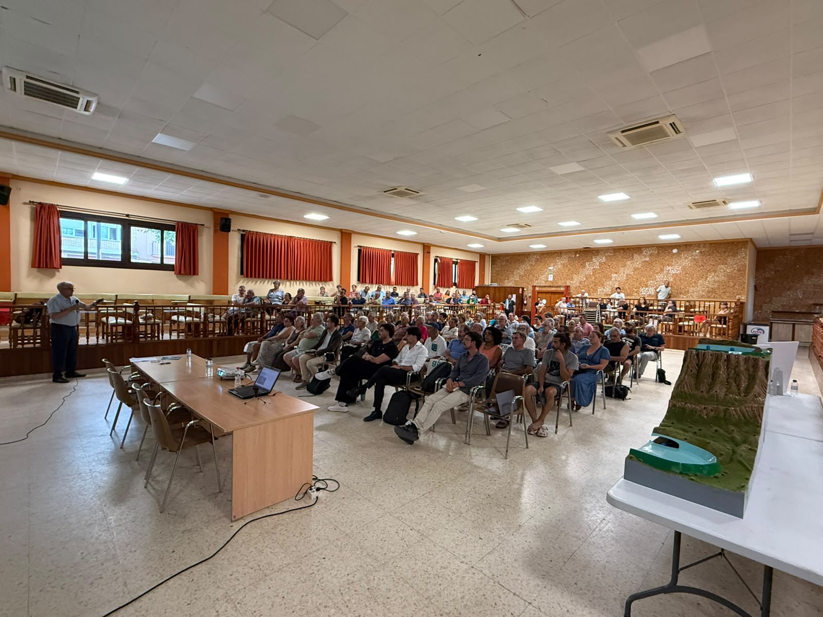 La ciutadania de la Fatarella s’interessa pel projecte GIRA en una sessió informativa oberta al municipi